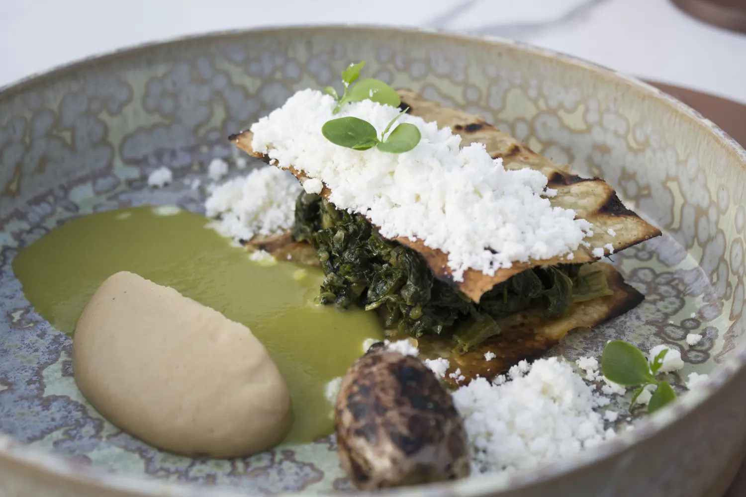 Rhodian oil pita with Horta at Akres 🥙